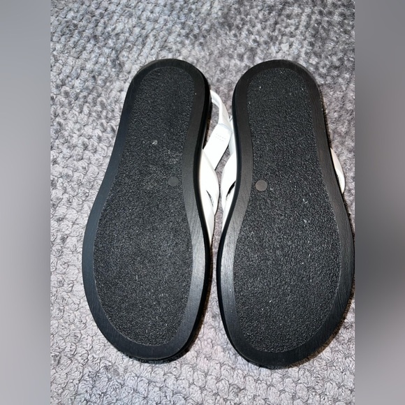 SEYCHELLES Women's Punchline White Leather Strappy Slingback Sandal US 6.6 - Picture 9 of 13